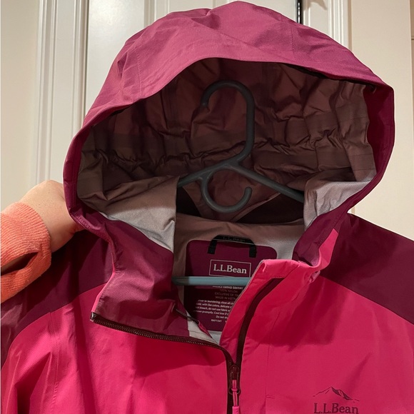 L.L.Bean Rain Jacket - Picture 3 of 3